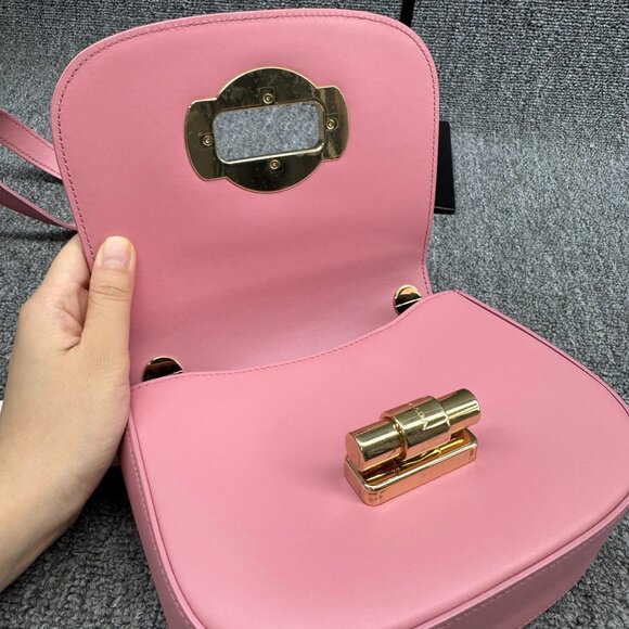 Gucci Leather Shoulder Bag 660-092225 - Picture 13 of 16